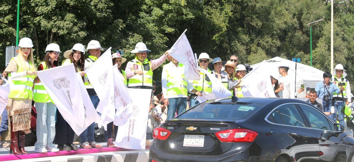 Luciernaga noticias | Bedolla abre carrile...