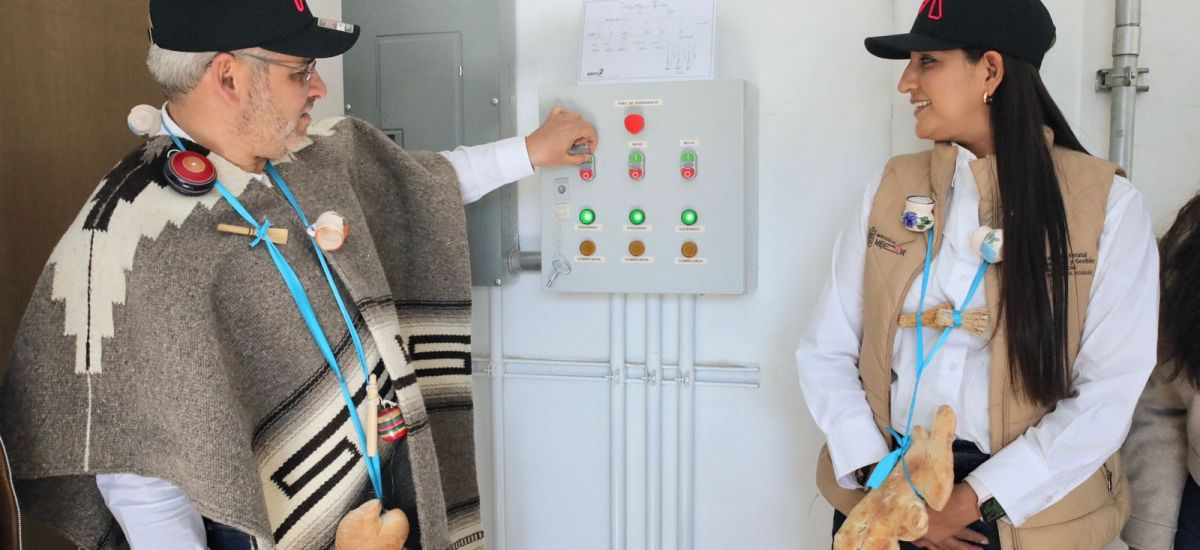 Luciernaga noticias | Inaugura Bedolla pla...