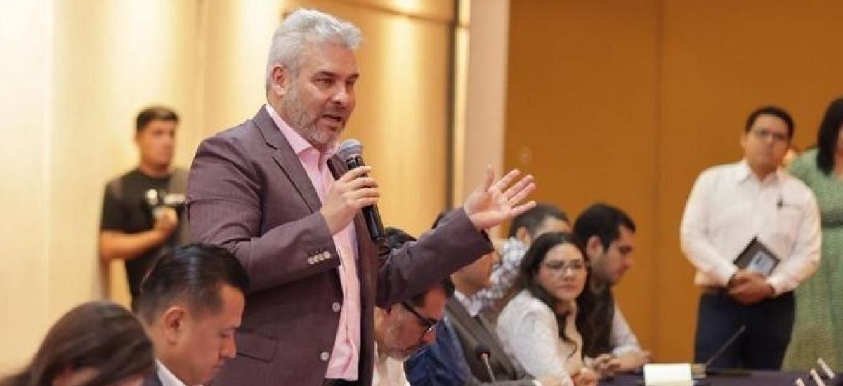 Luciernaga noticias | Bedolla respalda la...