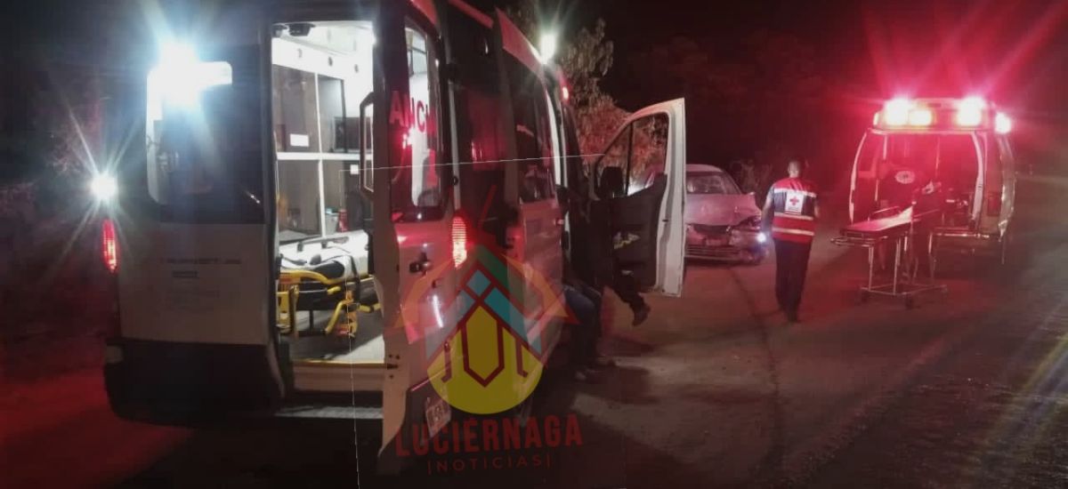 Luciernaga noticias | Auto y camioneta cho...