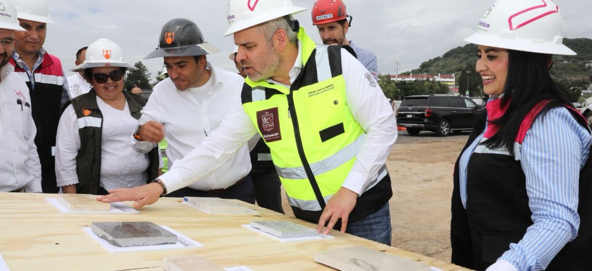 Luciernaga noticias | Bedolla supervisa av...