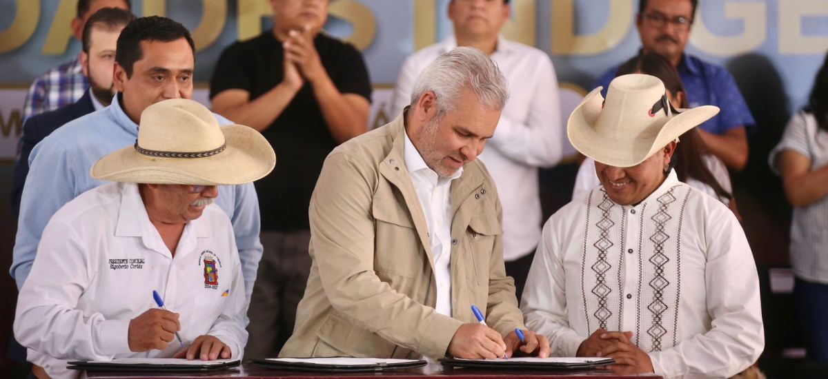 Luciernaga noticias | Bedolla garantiza ob...