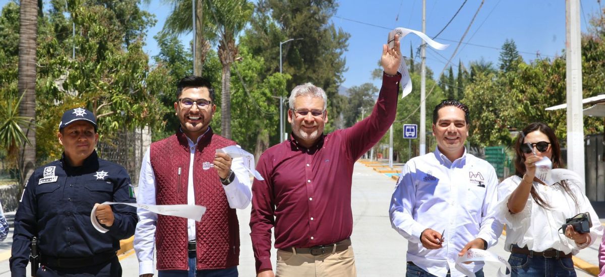 Luciernaga noticias | Inaugura Bedolla cal...