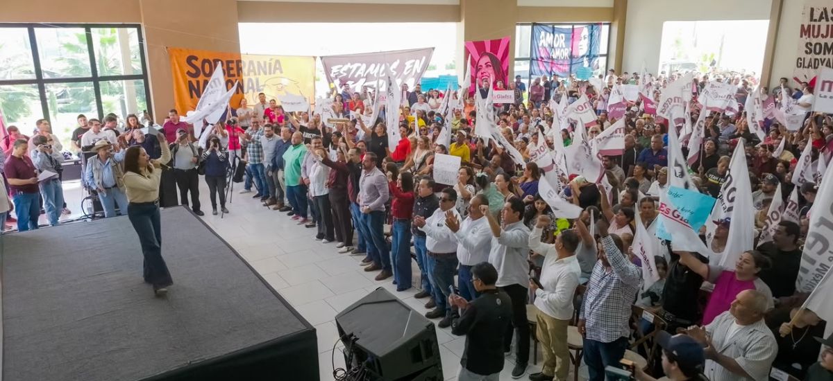 Luciernaga noticias | “No está sola, presi...