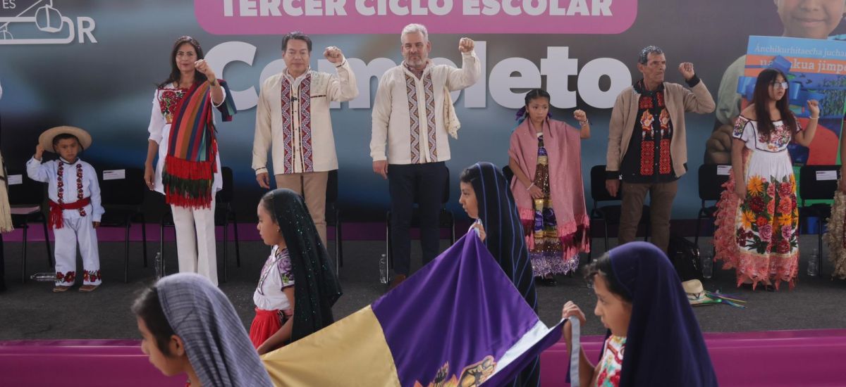 Luciernaga noticias | Cheranástico recibe...