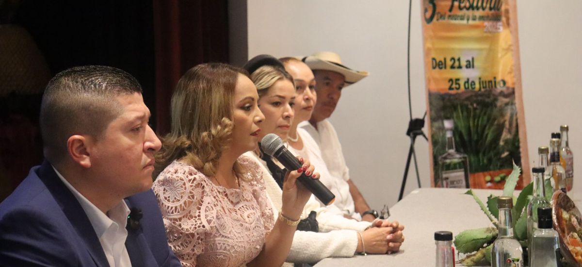 Luciernaga noticias | Turicato está listo:...