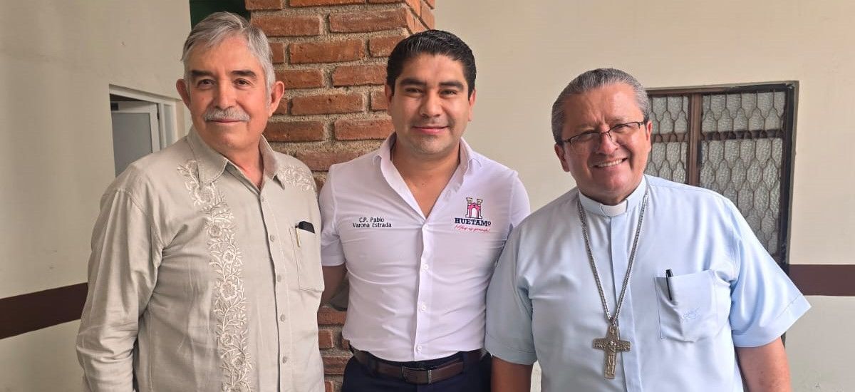 Colaboración Trilateral para Mejorar la Educación en...