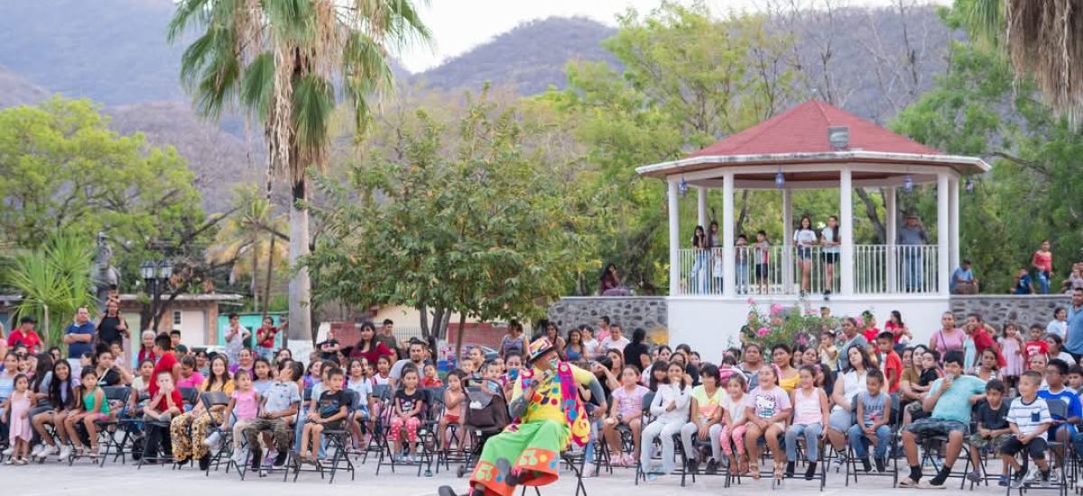 Luciernaga noticias | Tiquicheo celebra co...
