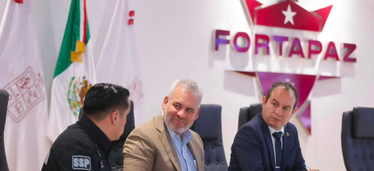 Luciernaga noticias | Bedolla: detienen fl...