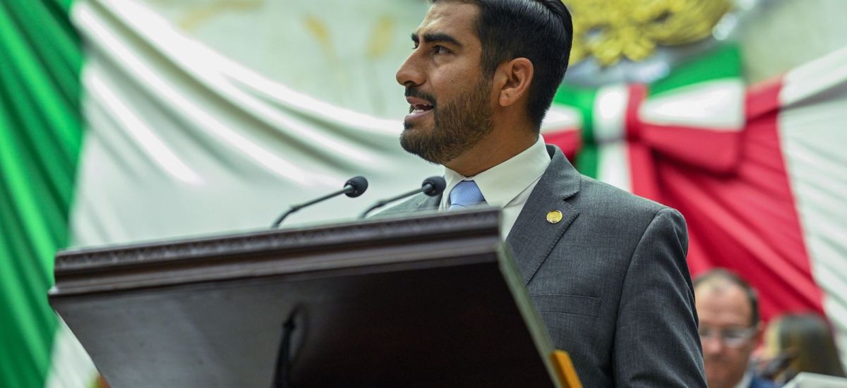 Luciernaga noticias | Alfonso Chávez propo...