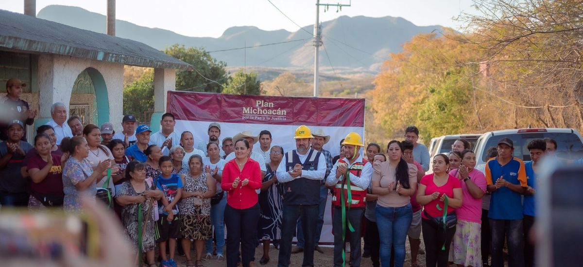 Luciernaga noticias | Entrega de obra de e...