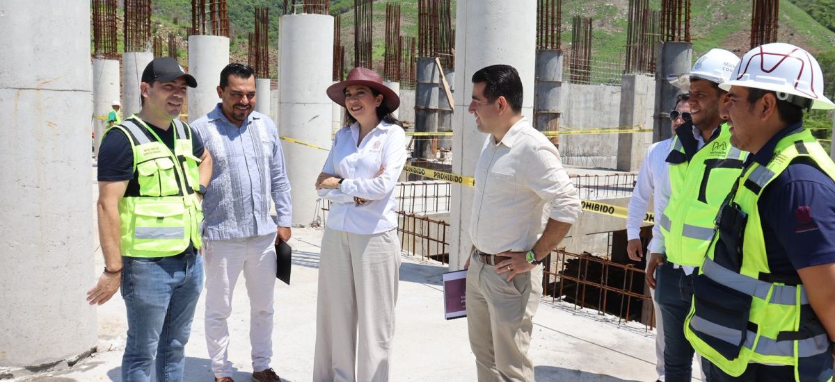 Luciernaga noticias | Avanza construcción...