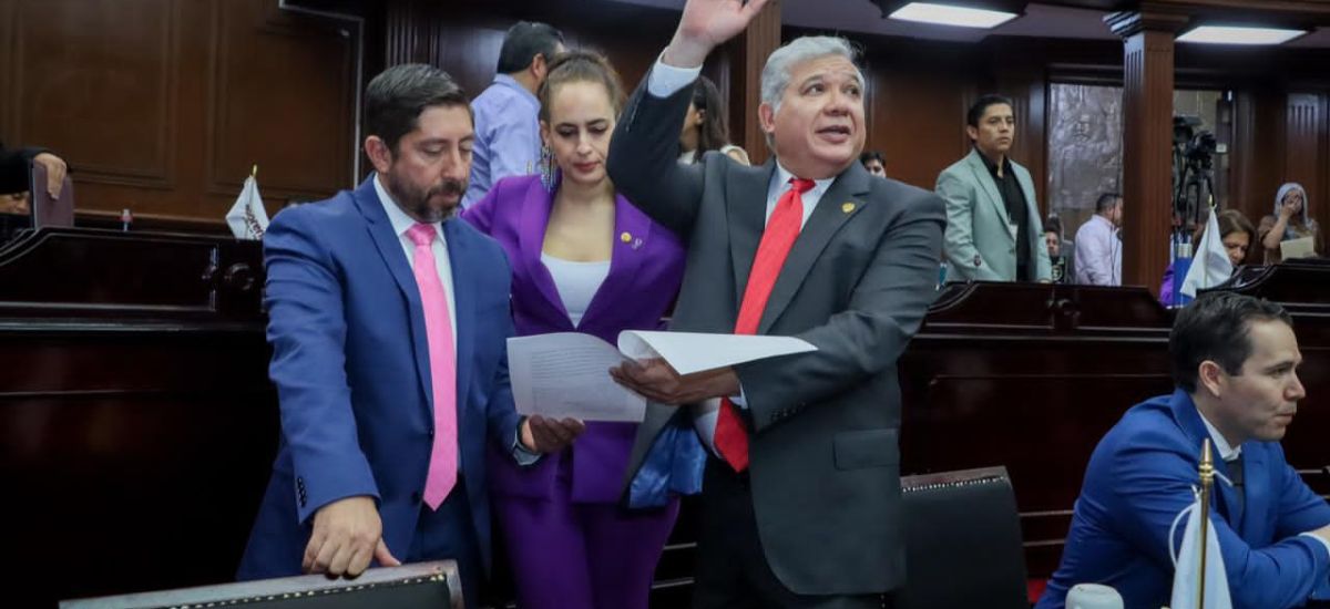 Luciernaga noticias | Aprueba Congreso eli...