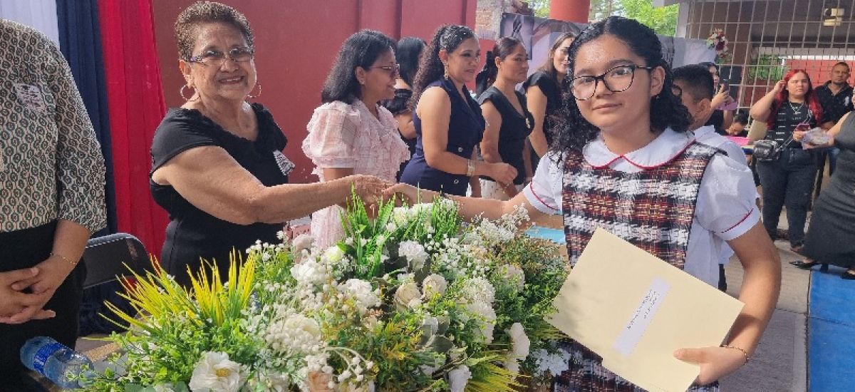 Luciernaga noticias | Generación 2020-2026...