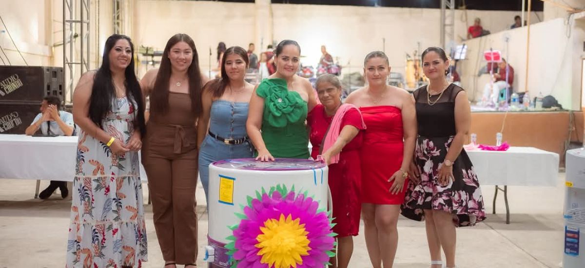 Luciernaga noticias | San Lucas celebra a...