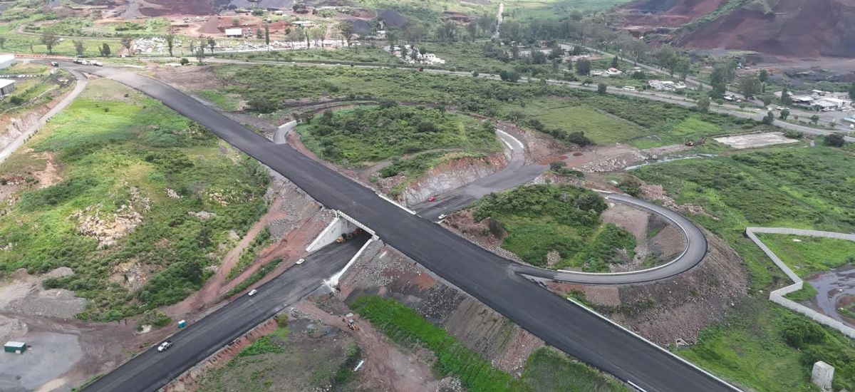 Luciernaga noticias | Al 88 % la construcc...