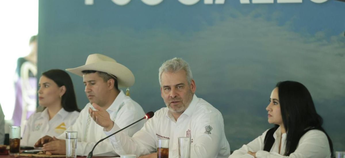 Luciernaga noticias | Bedolla y sector soc...