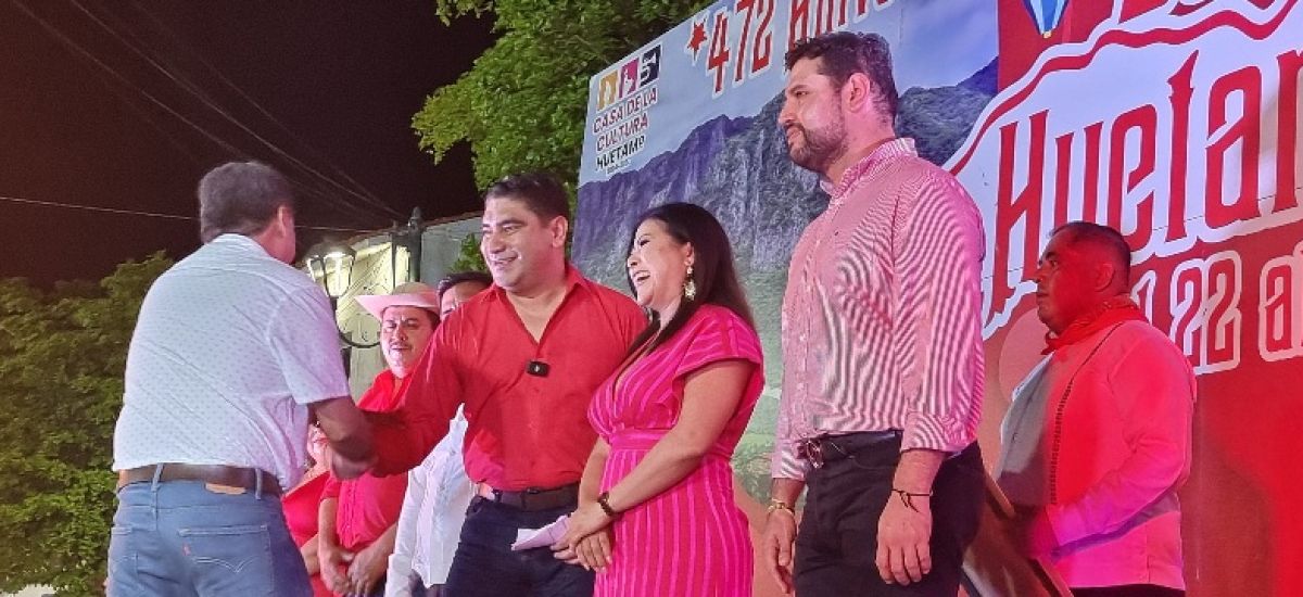 Luciernaga noticias | ¡Huetamo celebró en...