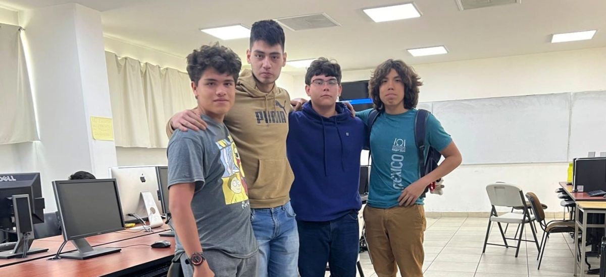 Estudiantes del Cecytem ganan 2 bronces en...
