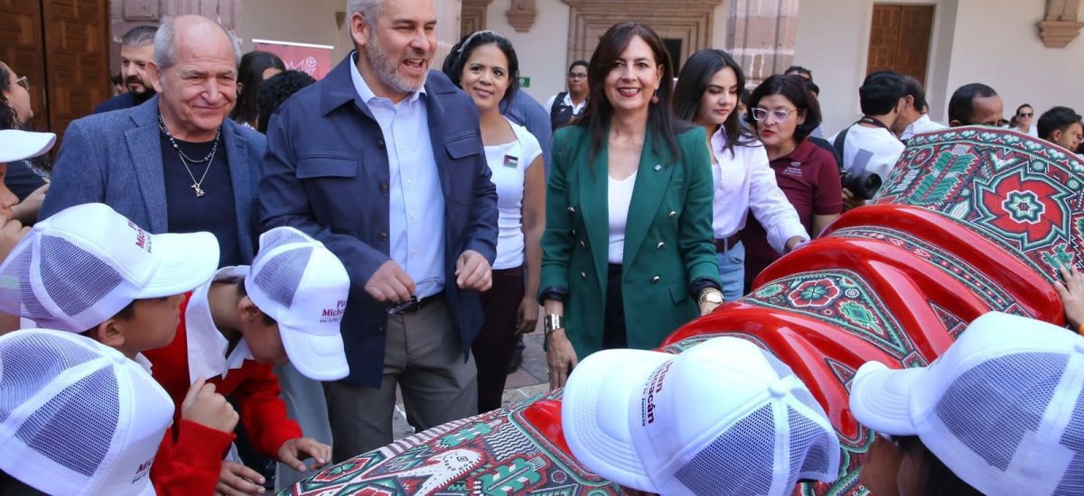 Luciernaga noticias | Bedolla inaugura en...