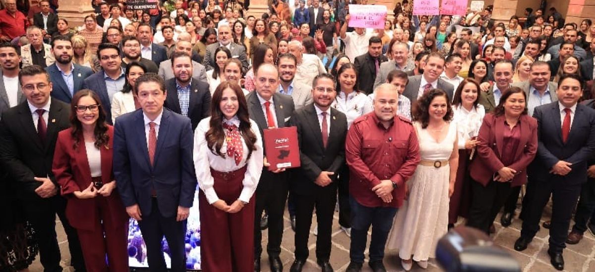 Luciernaga noticias | Bugarini presenta In...