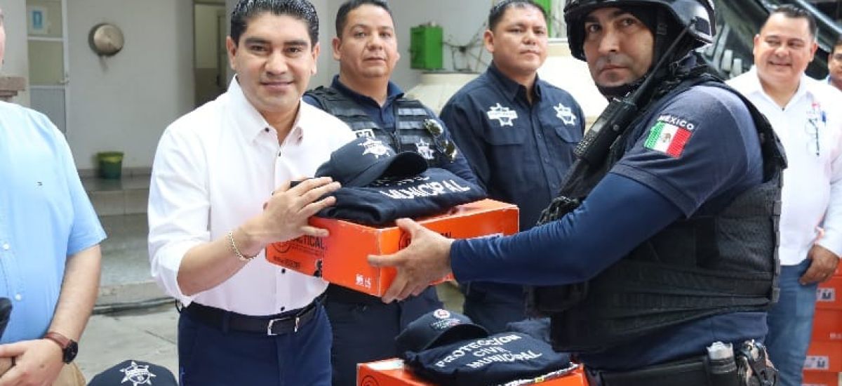 Luciernaga noticias | Varona refuerza segu...