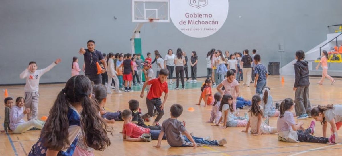 Luciernaga noticias | Niñas, niños y jóven...