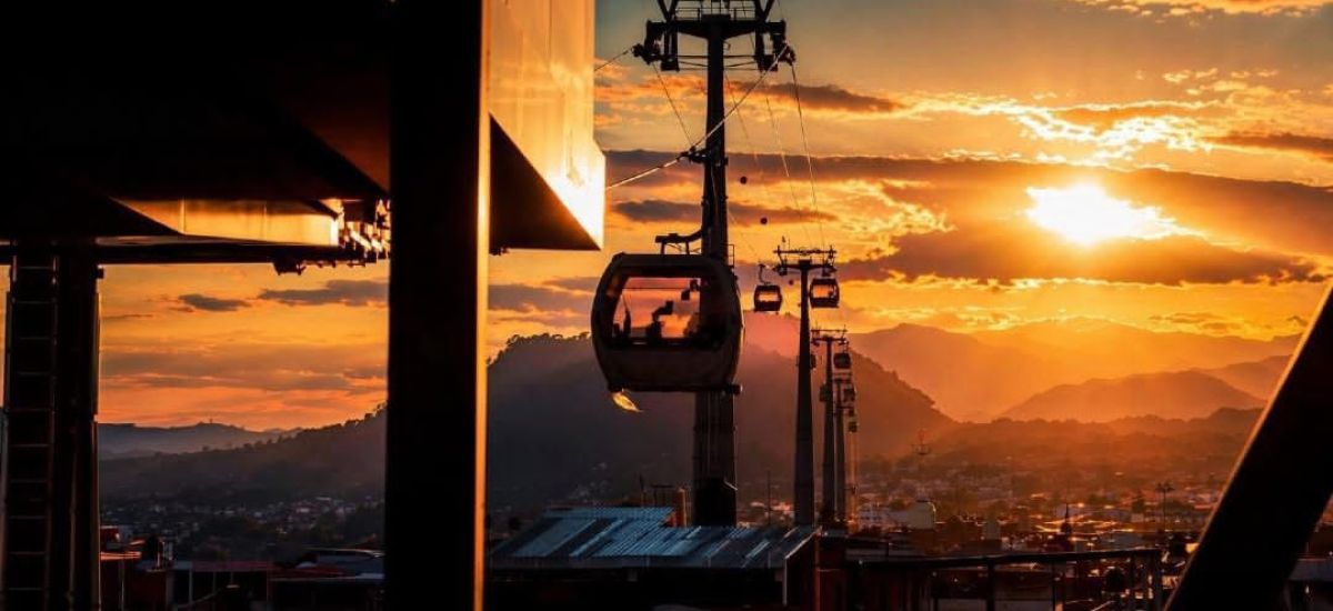 Luciernaga noticias | Bedolla visualiza al...