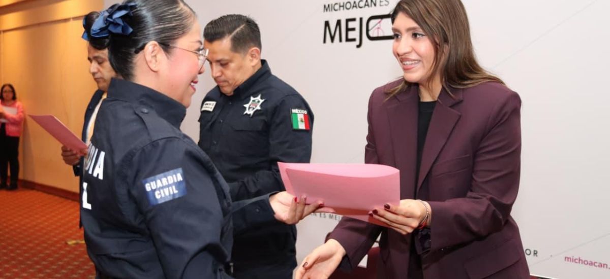 Luciernaga noticias | Más de 2 mil policía...