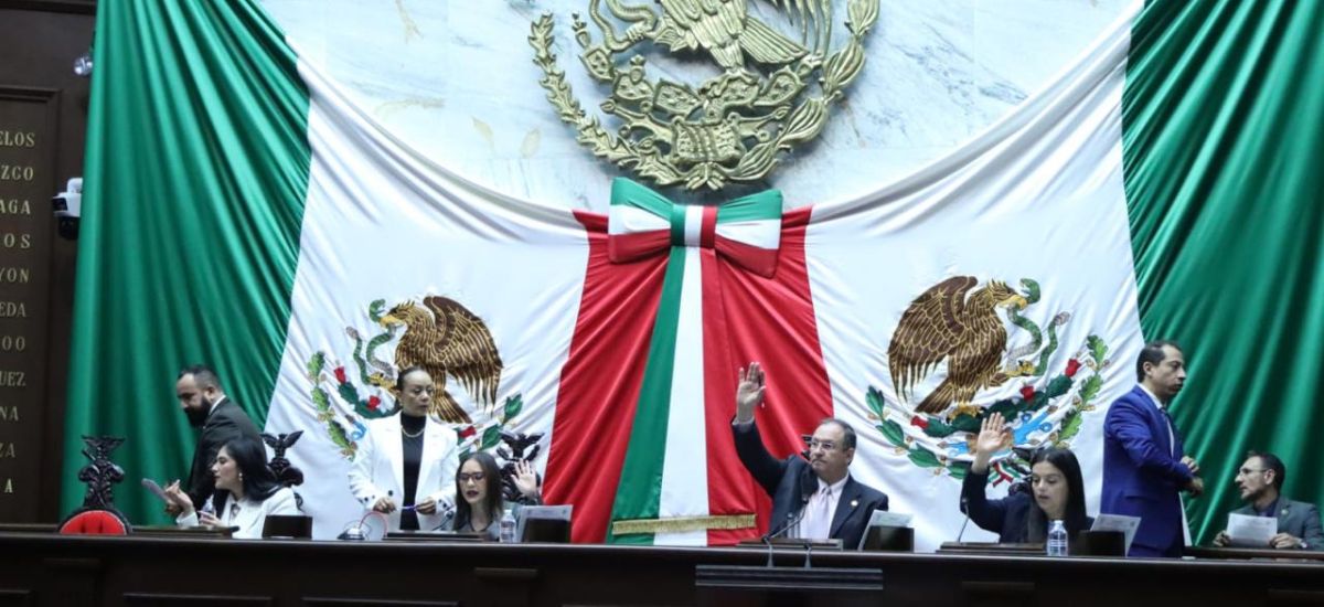 Luciernaga noticias | 76 Legislatura forta...